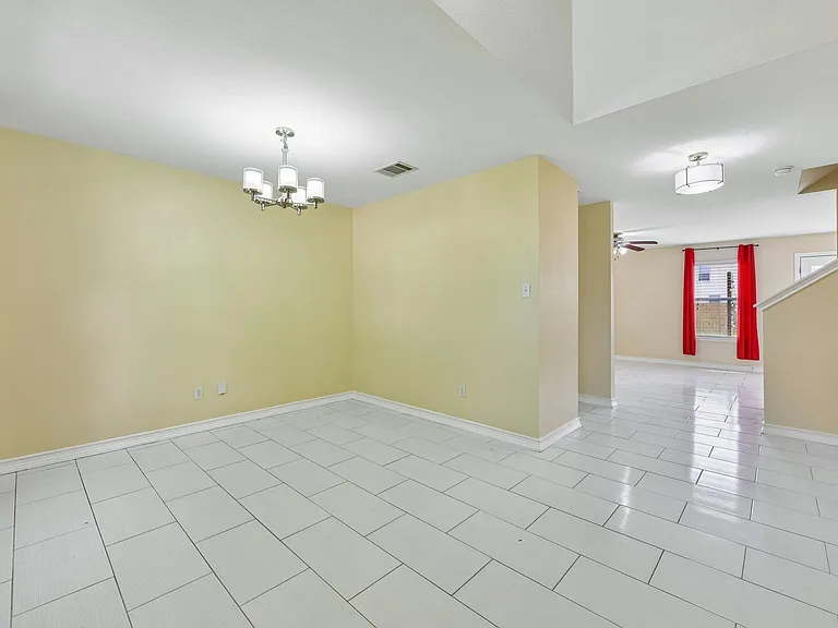 12712 Ring Dr — Photo 7