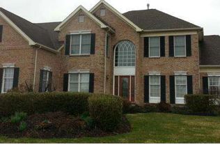 1279 Bridle Estates Dr, Yardley, PA 19067