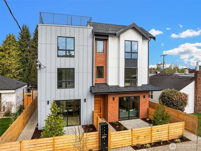 8018 24th Avenue NW #B, Seattle, WA, 98117