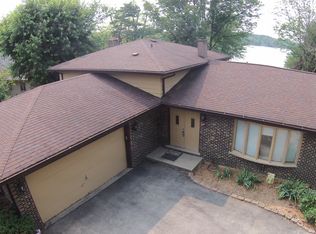 41376 N Suraya Dr, Antioch, IL 60002