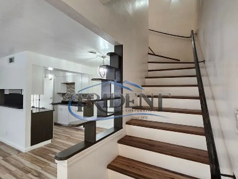 1198 Casita Dr #3 — Photo 9