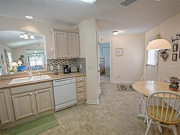 5th image of 1896 Dalton Dr