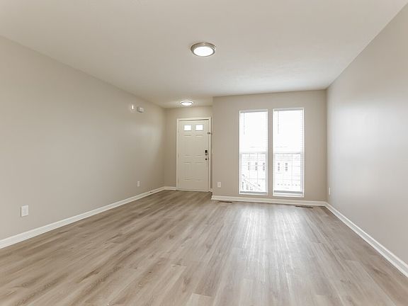 5th image of 2561 Jordan Ridge Dr