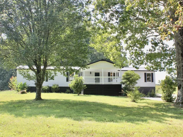 2745 Summerfield Rd, Monteagle, TN 37356