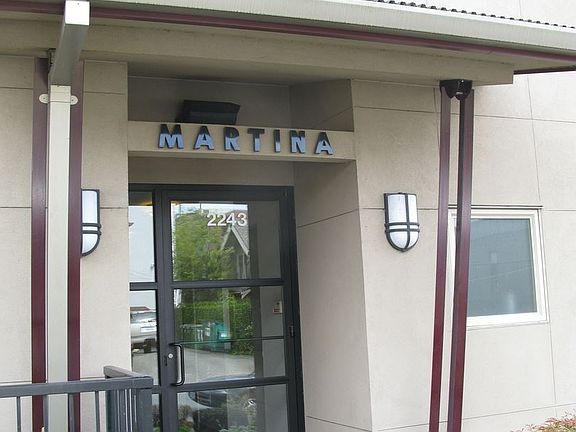 2nd image of 2243 Franklin Ave E APT 301