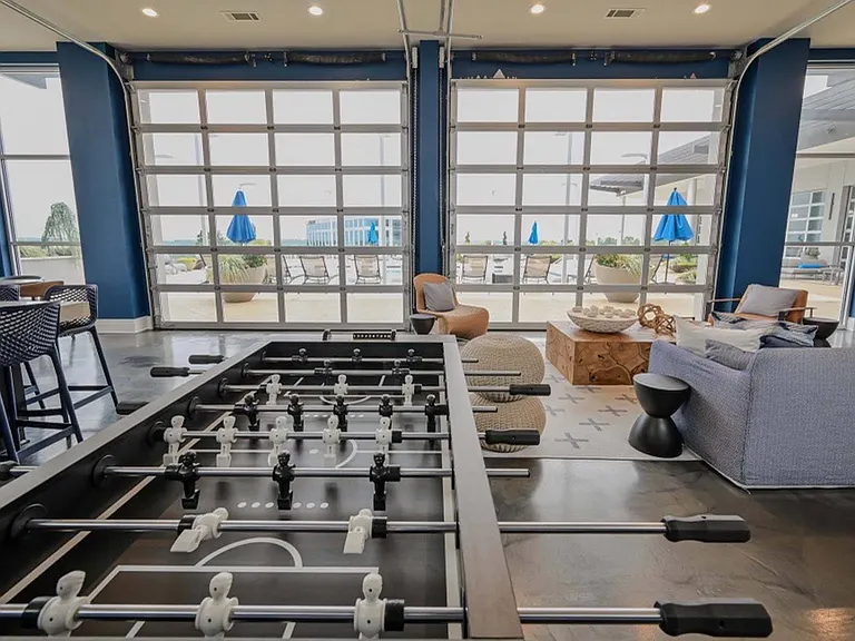 From game time to pool time, this is living made easy.