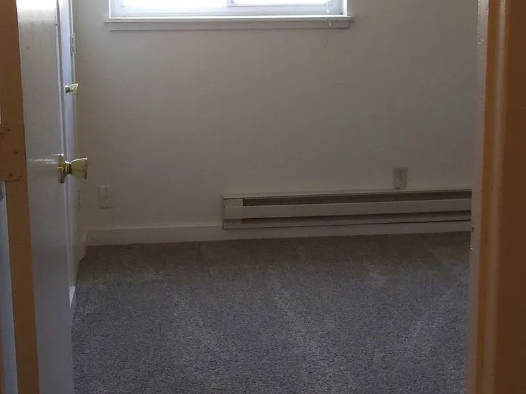 222 Jefferson St — Photo 5
