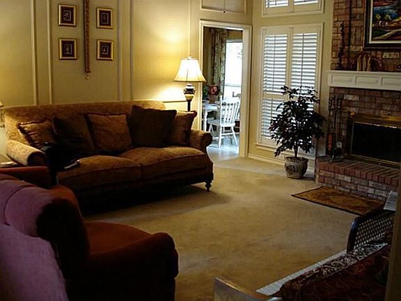 5th image of 3805 Meadowmere Ln