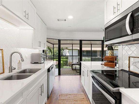 5th image of 4072 Belair LN #403