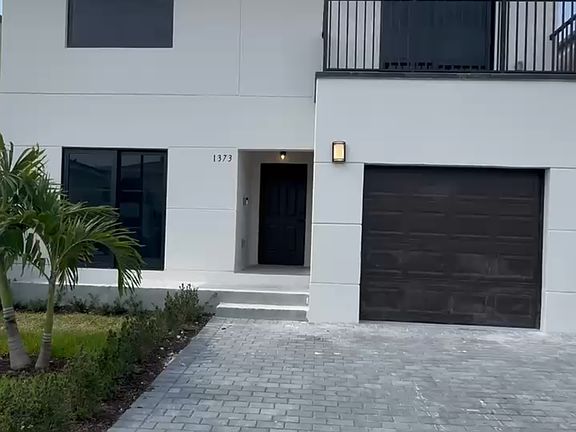 3rd image of 1373 NW 3rd St #1
