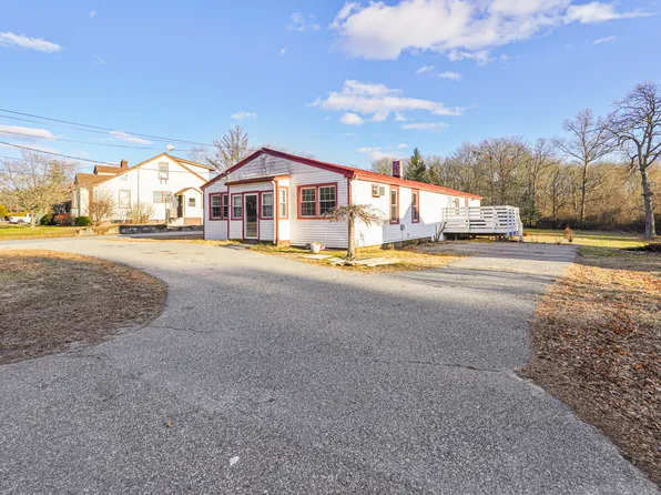 38 Lake Street, Plainfield, CT 06354