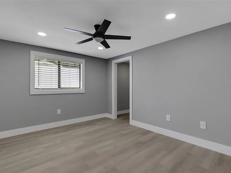4645 Hunter Ridge Dr — Photo 47