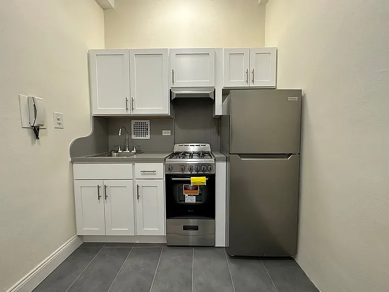 164-20 Highland Ave #3F — Photo 3