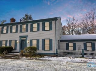 735 Kumler Dr, Maumee, OH