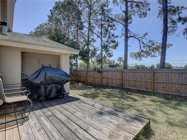 4722 Millpond Ln, Tampa, FL 33624
