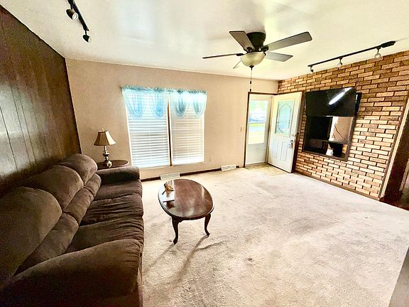 4th image of 774 Mohawk Dr