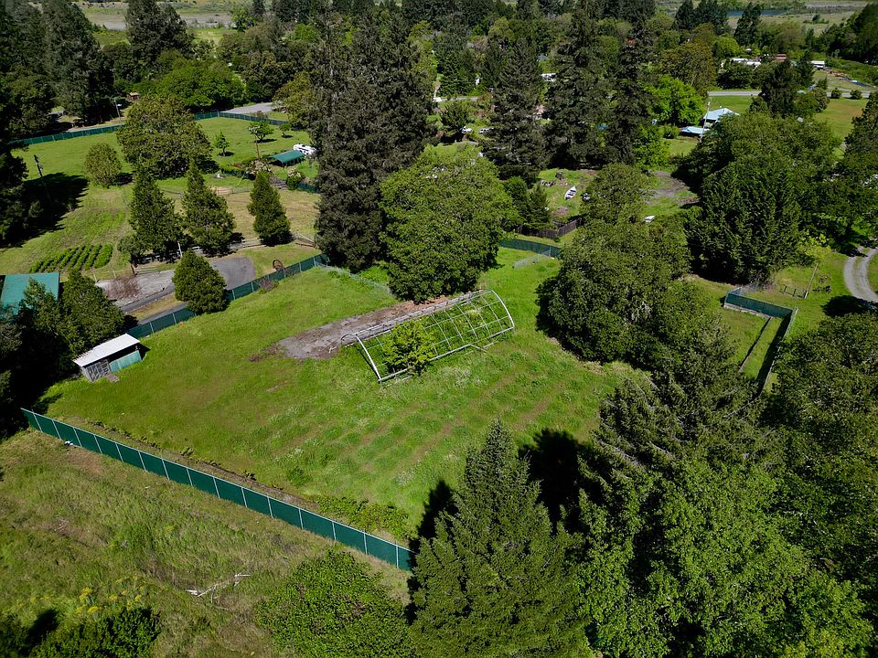 1st image of 1450 Red Cap Rd