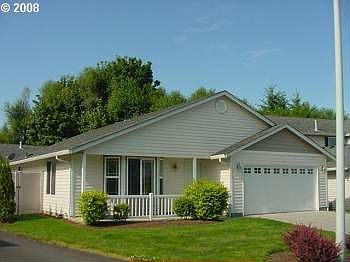 2nd image of 4105 NE 115th St