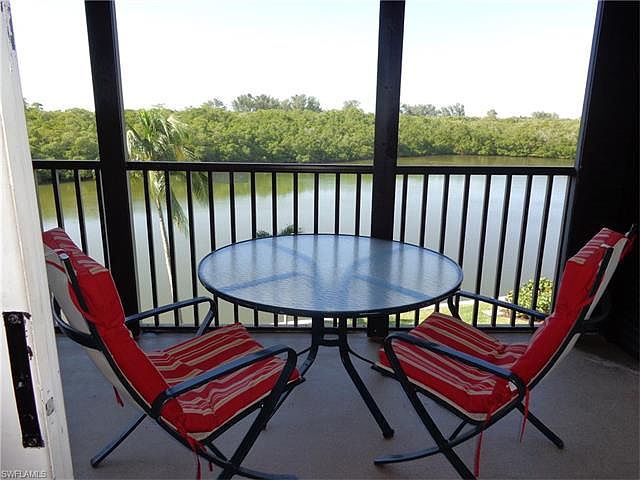 1st image of 15 Bluebill Ave APT 203