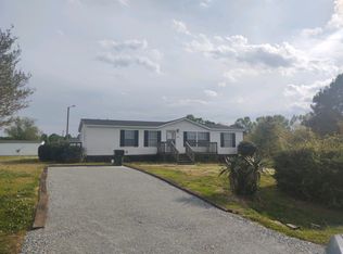 100 Stonecutter Dr, Pikeville, NC 27863