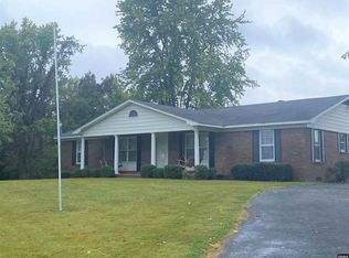 3568 Crystal Rd, Union City, TN 38261