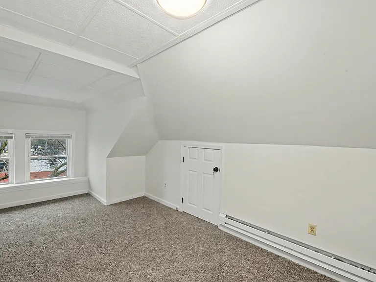 7 Moraine St #2RK — Photo 9