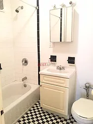 Rented by Best Apartments North Inc