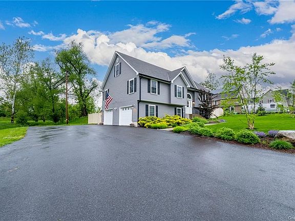 3rd image of 65 Dennings Ave