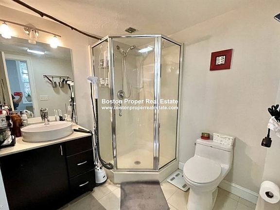 22 Hancock St. #301 Boston - Beacon Hill Unit Photo 5