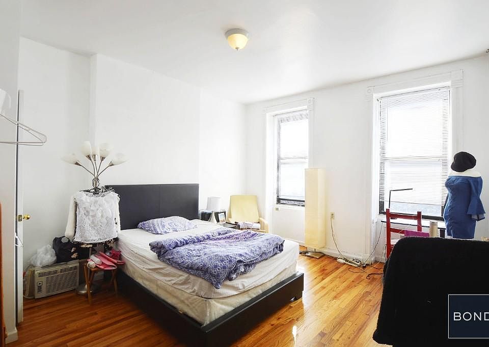 1st image of 153 E 106th St APT 3E