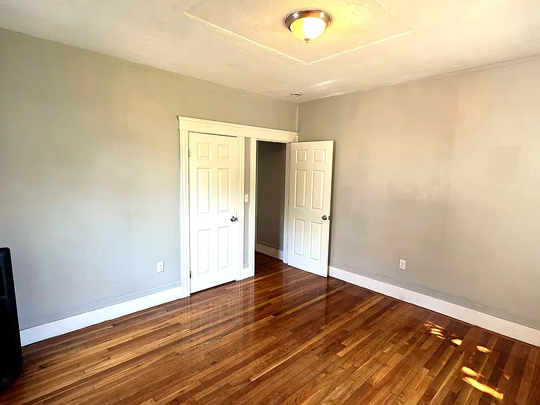 207 Oakland Ave #1 — Photo 17