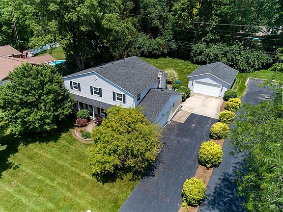 2nd image of 201 Marbrook Dr