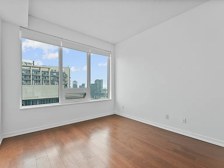 59 E Liberty St #2401 — Photo 38