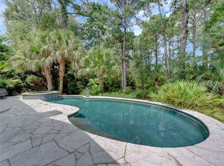 14 Baldwin Ln, Hilton Head Island, SC 29926