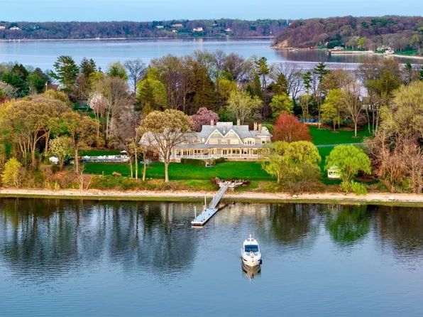 406 Centre Island Road, Centre Island, NY 11771