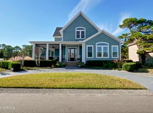 713 Settlers Ln, Kure Beach, NC 28449