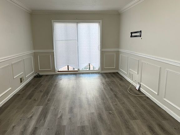 5th image of 805 Armstrong Ave Floor 1