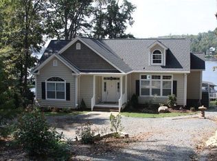 589 Shamrock Rd, New London, NC 28127