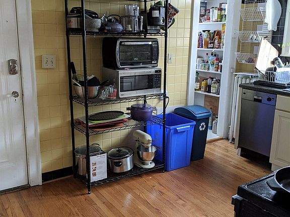 5th image of 174 Homestead Ave