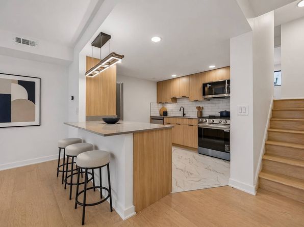 30 N Waterloo Rd #30