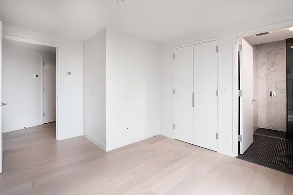 Rented by Cyberapts Management | media 8