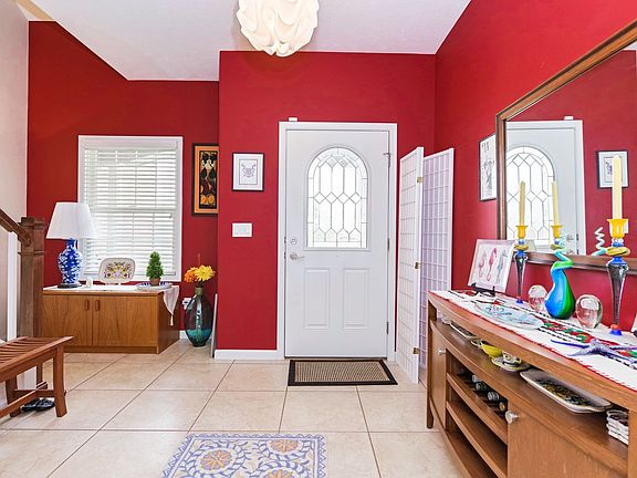 spacious foyer, tile floor, half bath entry