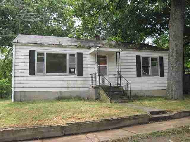 1st image of 135 5th St