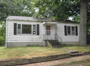 135 5th St, Osceola, MO 64776