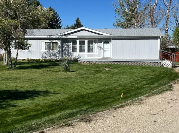 227 Crow Bar Ln, Spring Creek, NV 89815