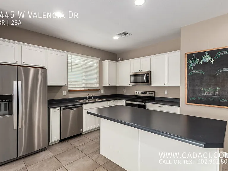 4445 W Valencia Dr — Photo 7