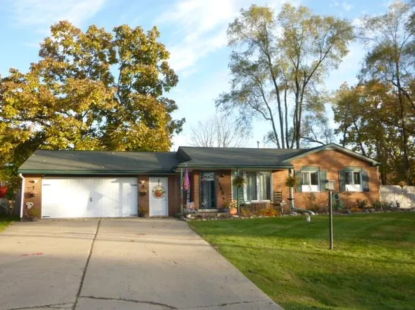 4489 Old Colony Dr, Flint, MI 48507
