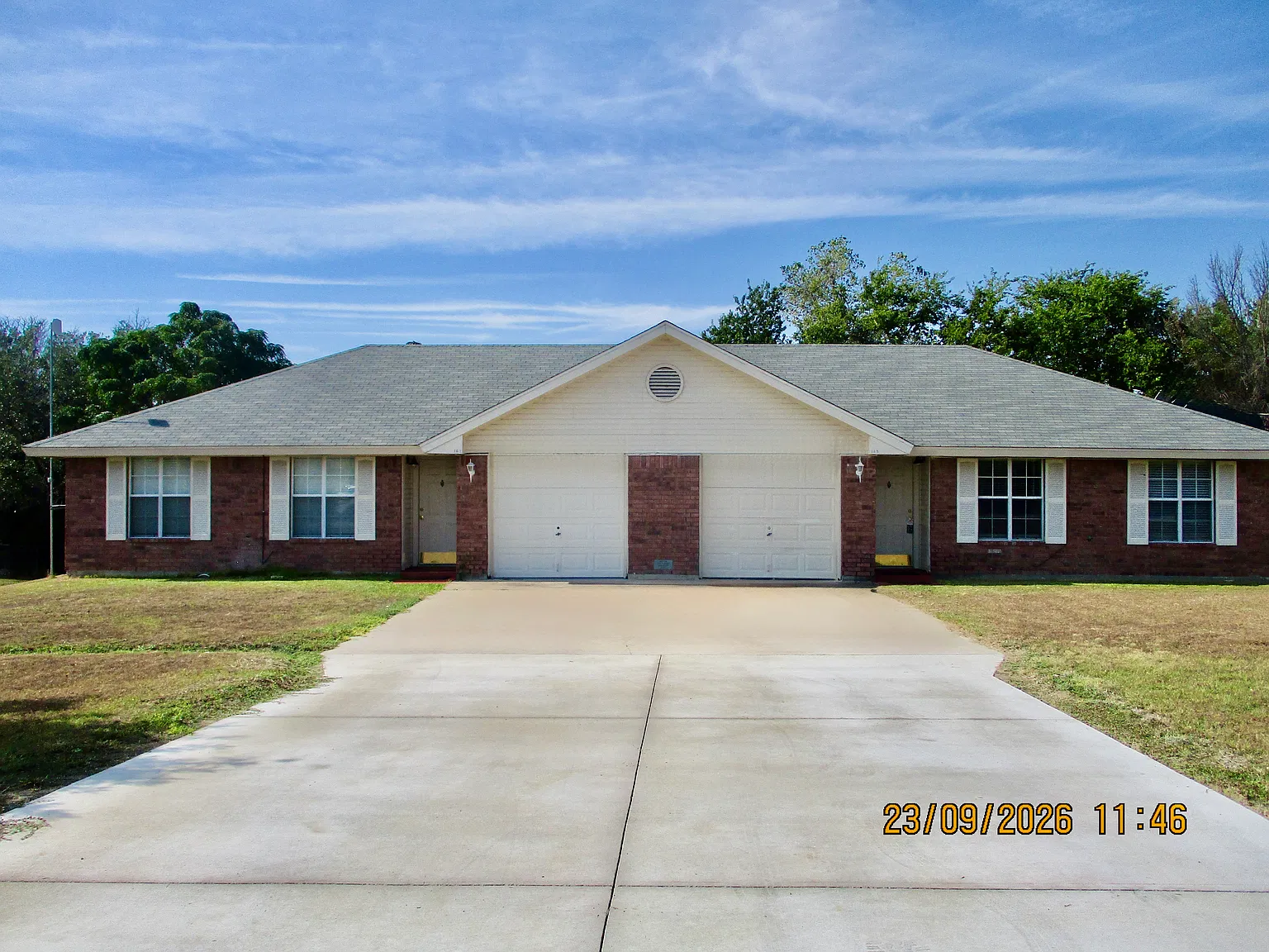 3 bed, 1100 sqft, $1,150 — Photo 2