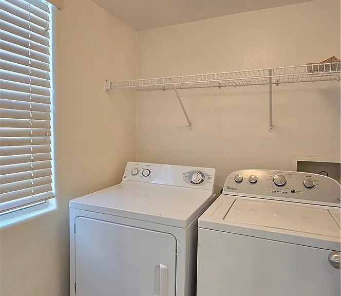 8920 James Carl Ct — Photo 16