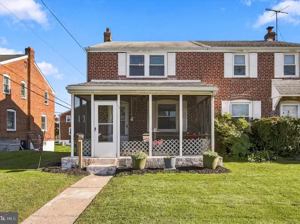 2144 Academy Ave, Holmes, PA 19043